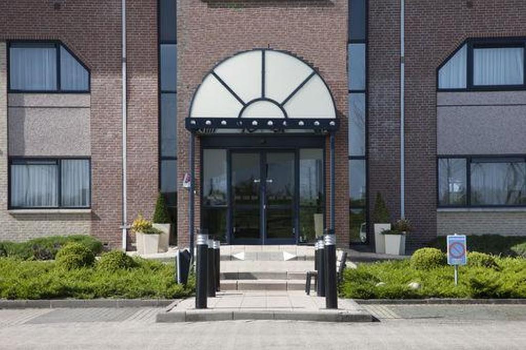 Hotel Port Of Moerdijk Exteriör bild
